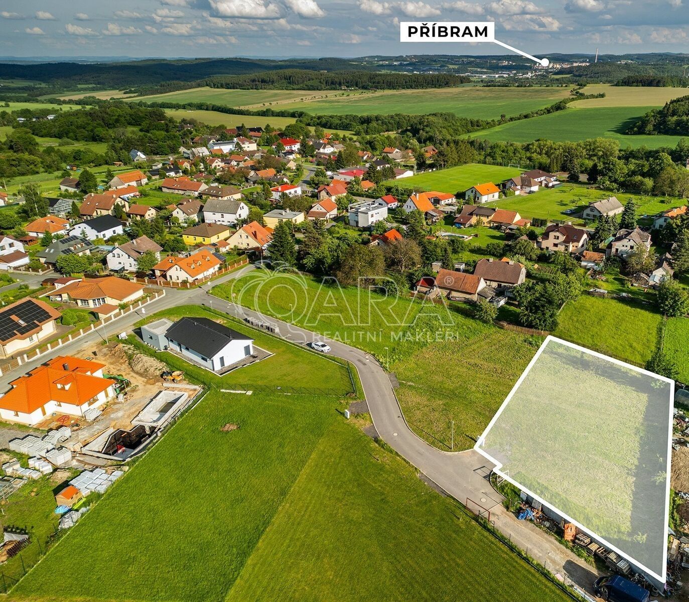 Prodej pozemek pro bydlení - Drahlín, 1 260 m²