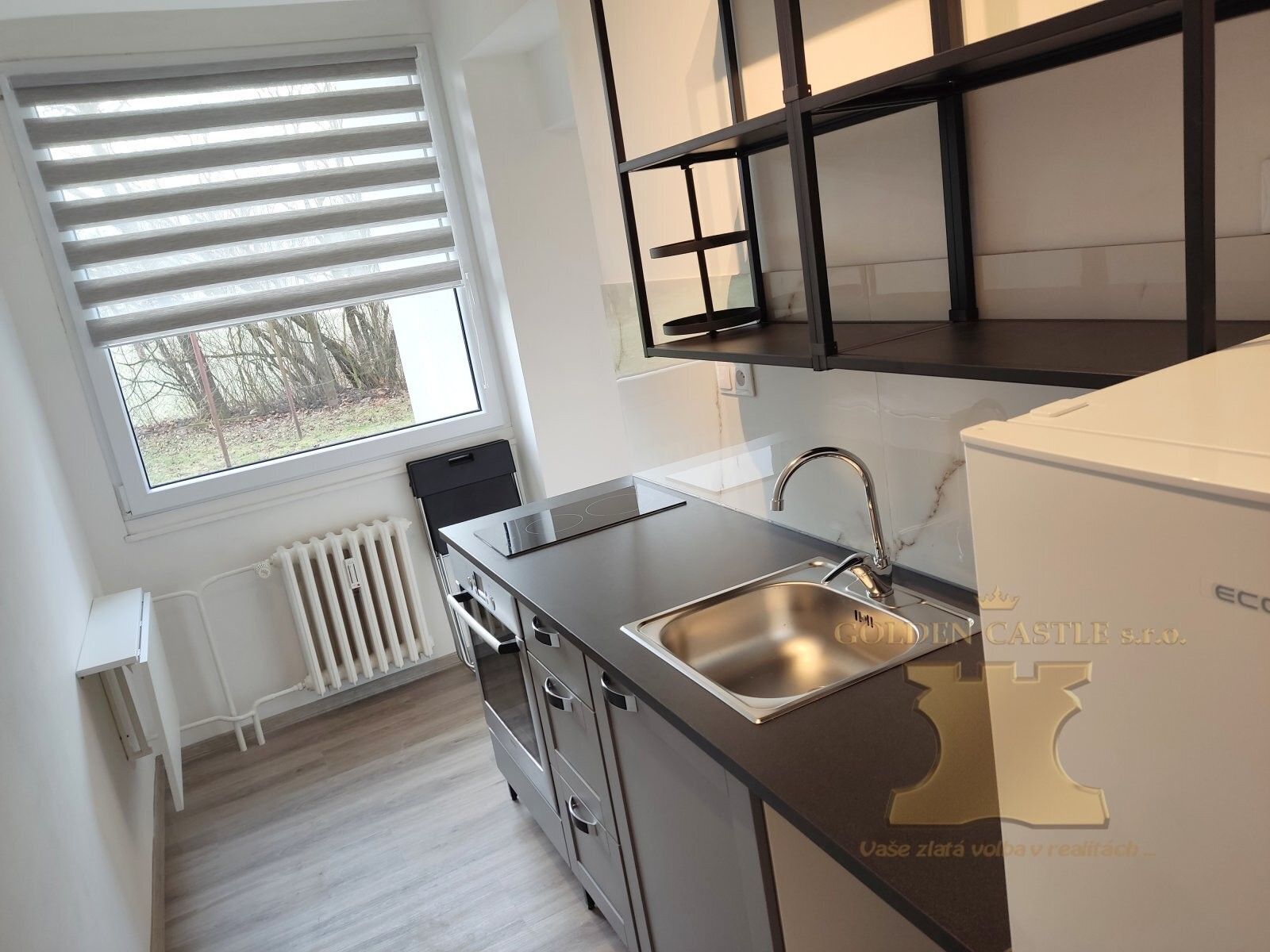 1+1, Svépomoc, Sezimovo Ústí, 35 m²