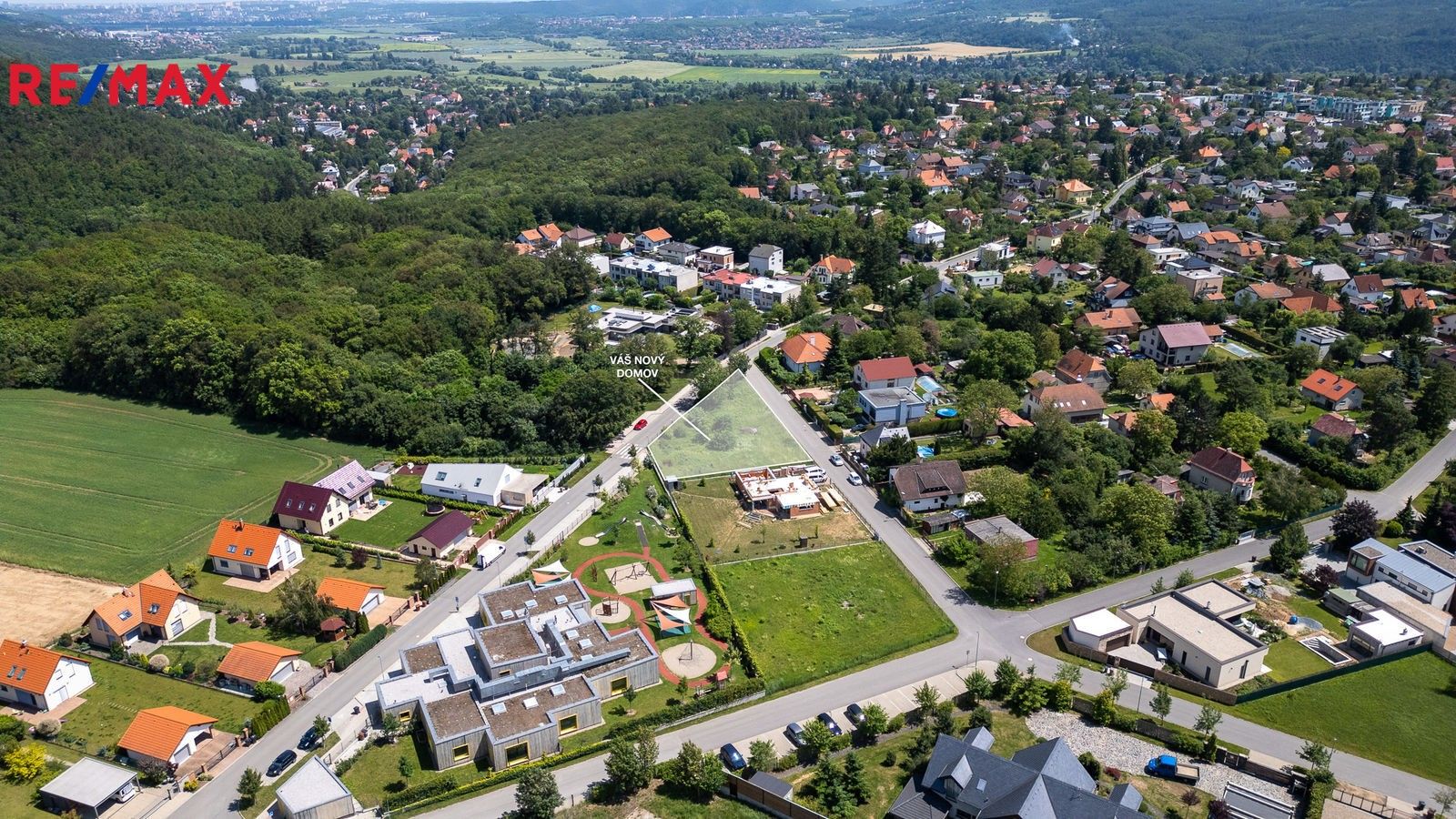 Pozemky pro bydlení, Černošice, 1 380 m²