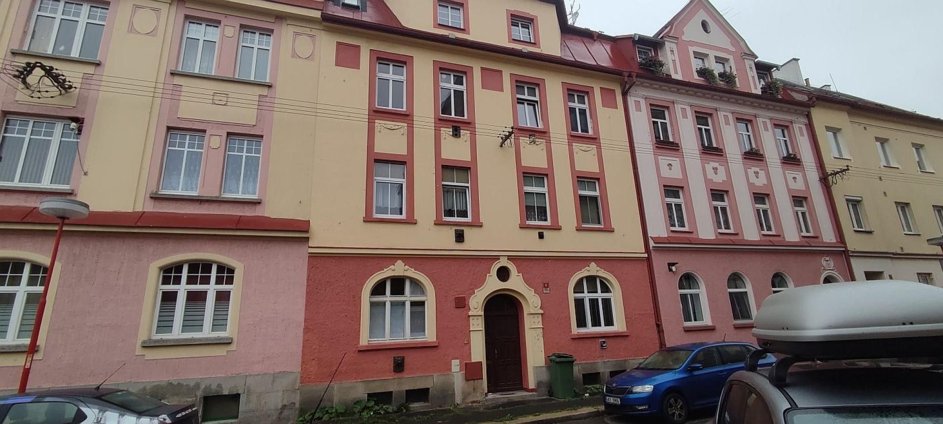 Pronájem byt 1+1 - Tovární, Aš, 38 m²