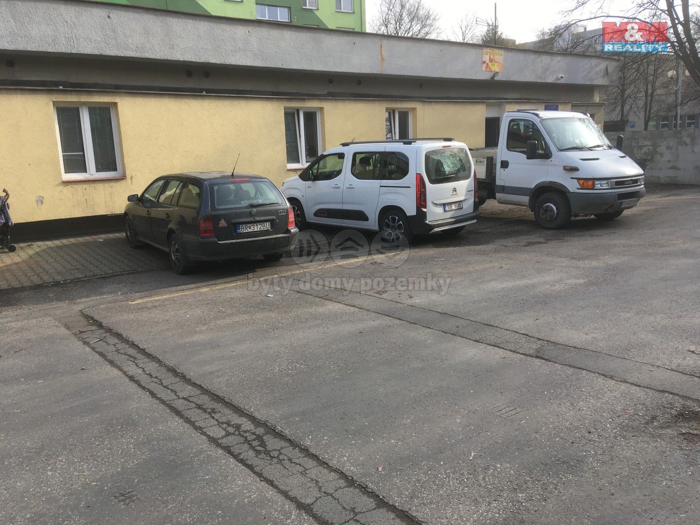 Činžovní domy, Osvobození, Orlová, 618 m²