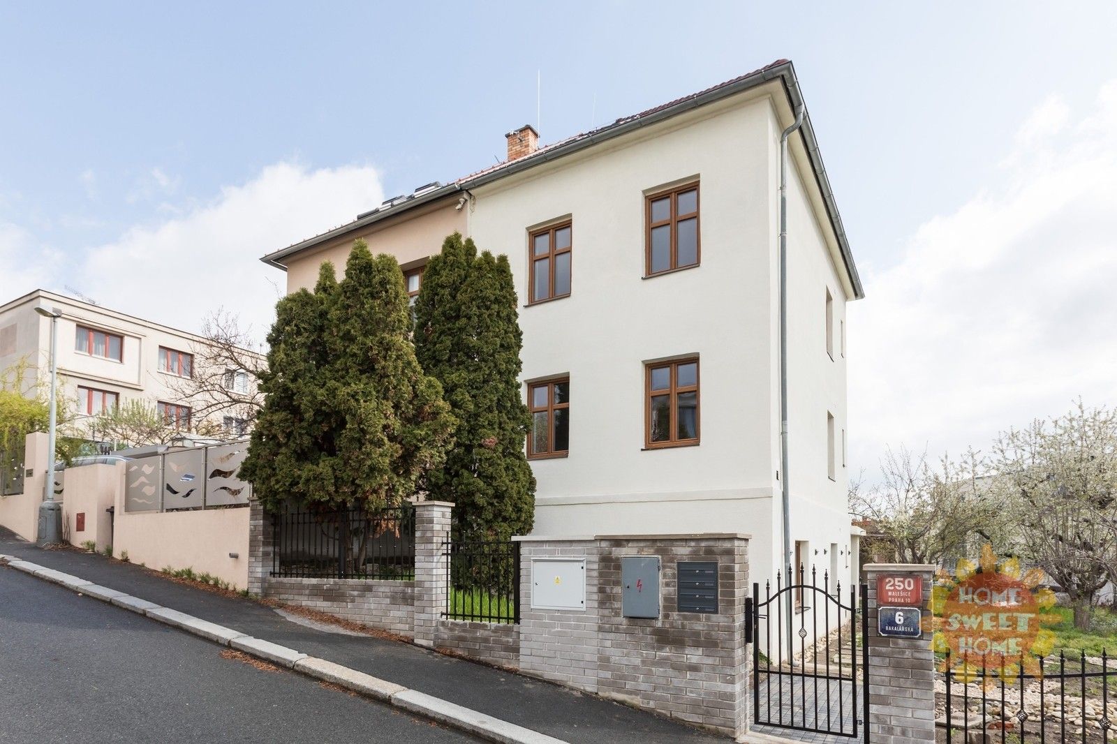 Rodinné domy, Bakalářská, Praha, 320 m²