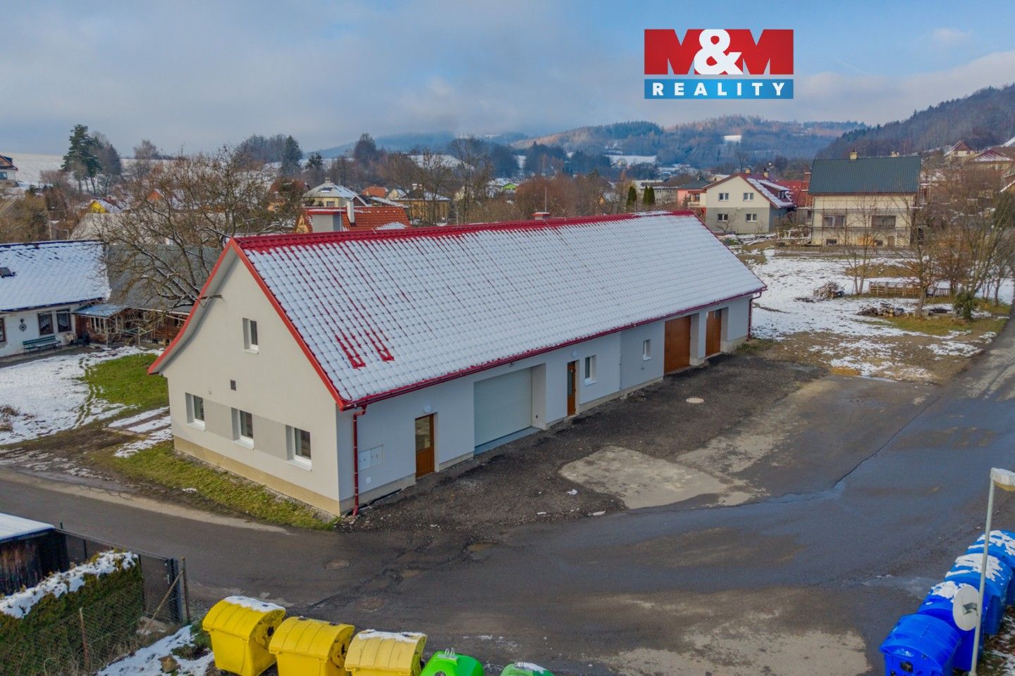 Sklady, U Traktorky, Zubří, 256 m²