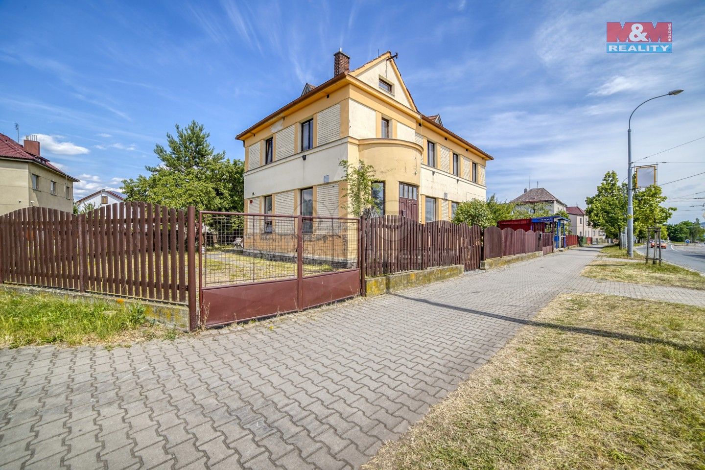 Pronájem obchodní prostory - Koterovská, Plzeň, 98 m²