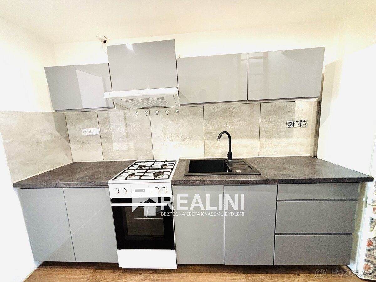 Byty, Ostrava, 702 00