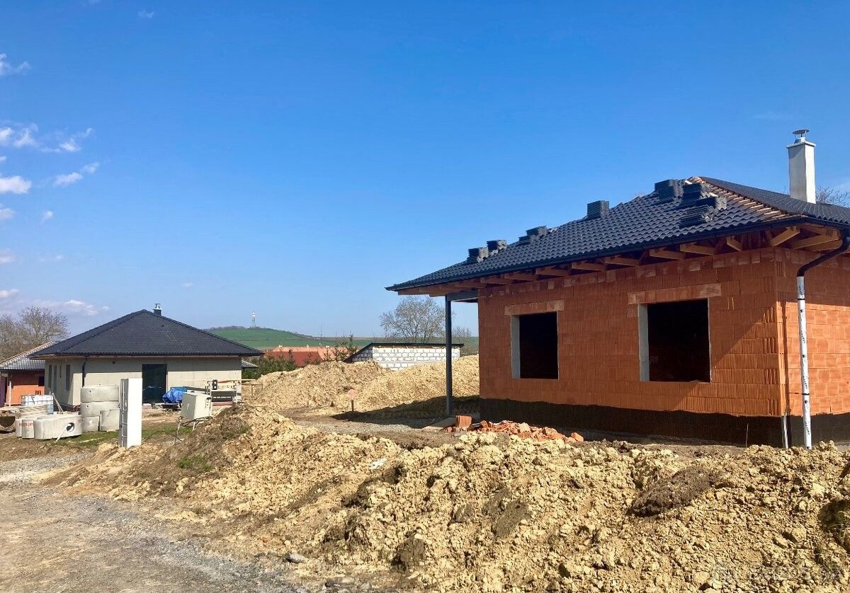 Ostatní, Slavkov u Brna, 684 01, 734 m²