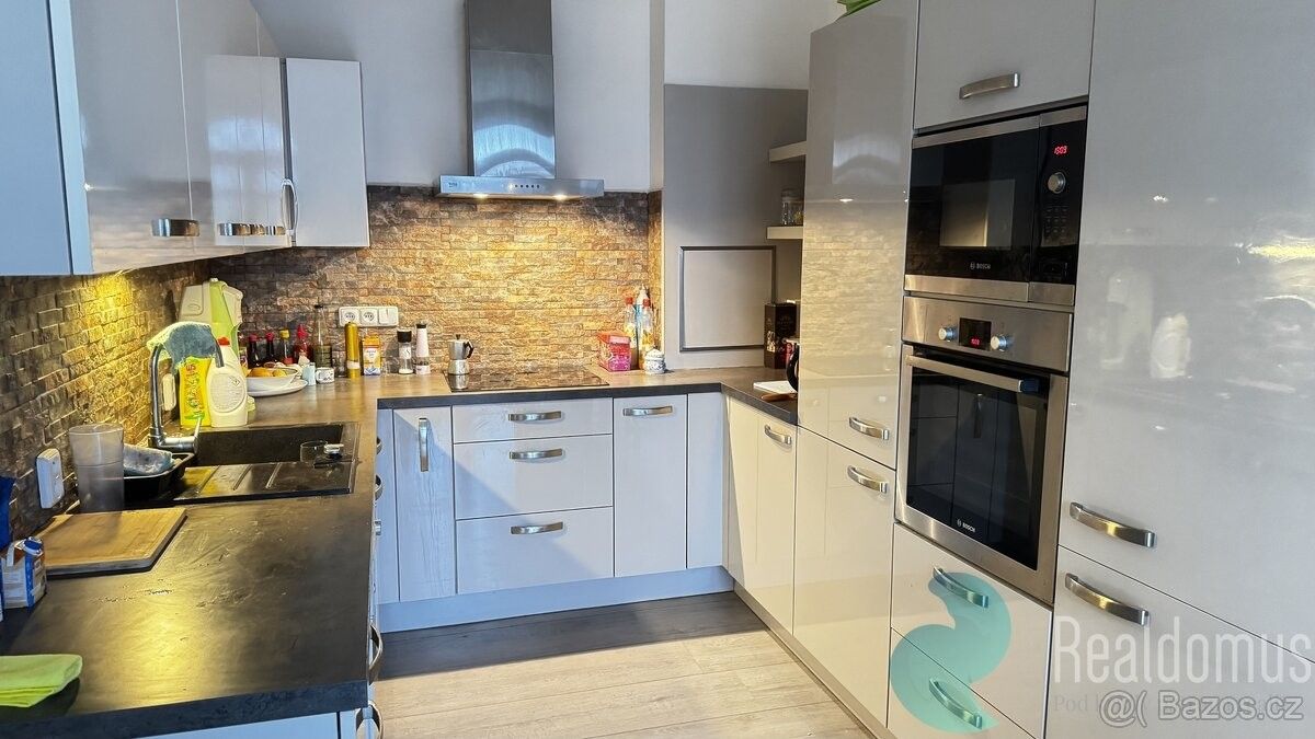 Byty, Boršov nad Vltavou, 373 82