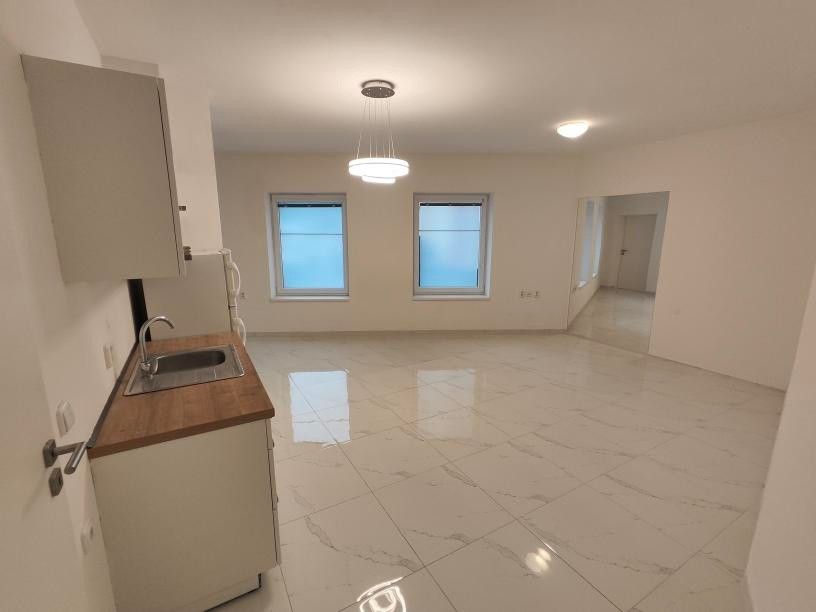 Byty, Dolní Břežany, 252 41