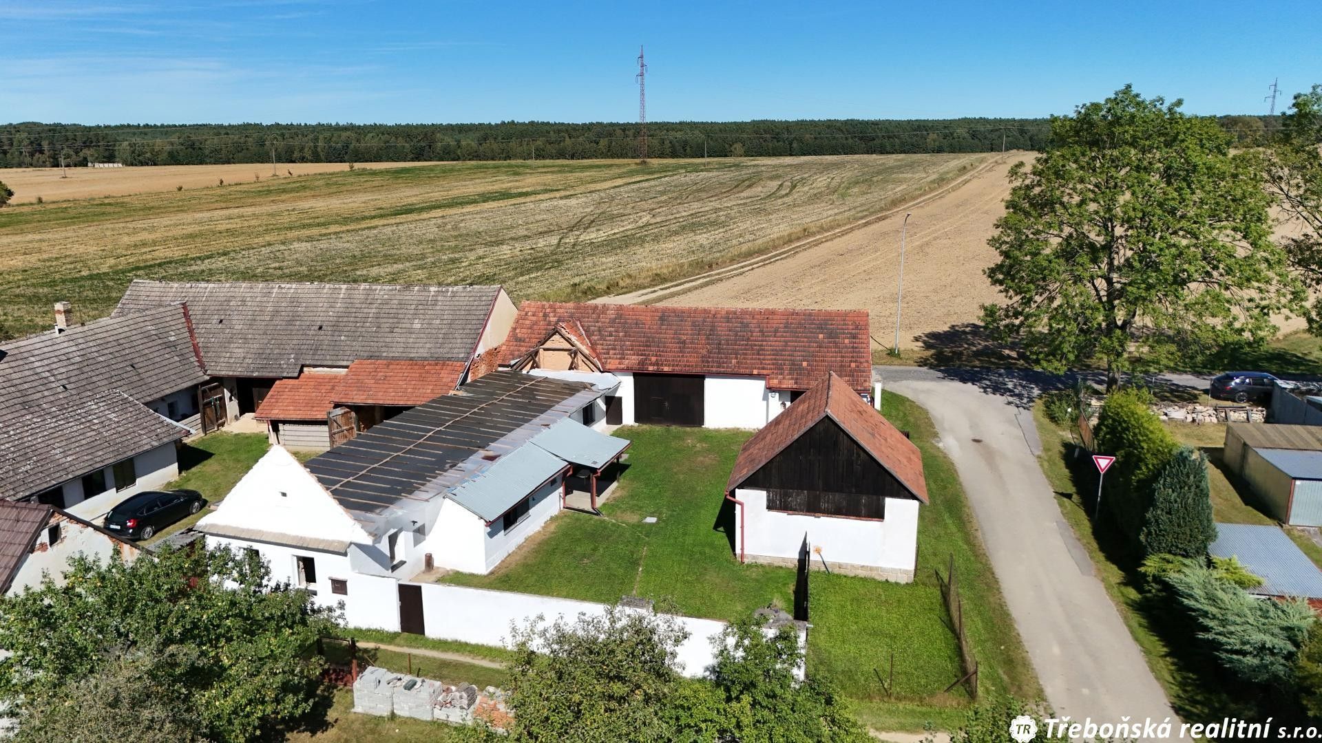 Rodinné domy, Lhota, Mladošovice, 98 m²