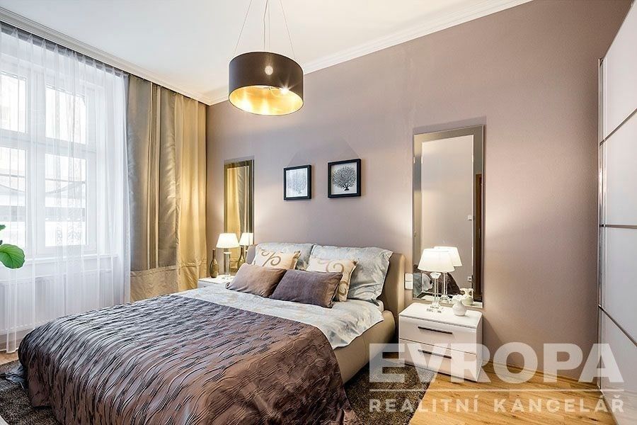 Prodej byt 2+kk - Magistrů, Praha, 57 m²