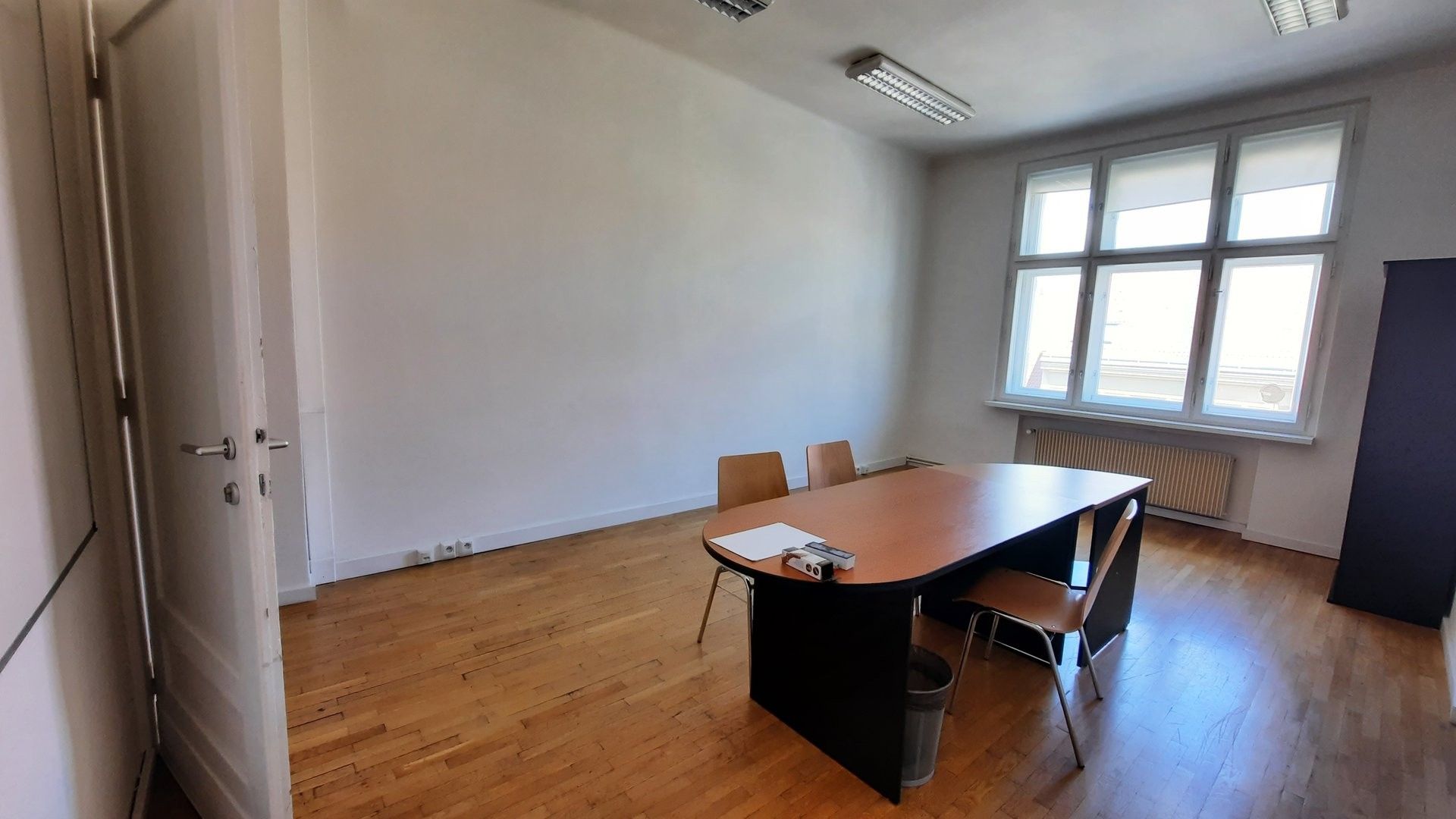 Pronájem kancelář - Štěpánská, Praha, 23 m²