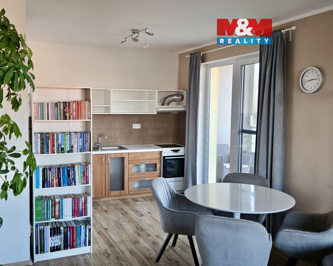 2+kk, Nádražní, Smiřice, 56 m²