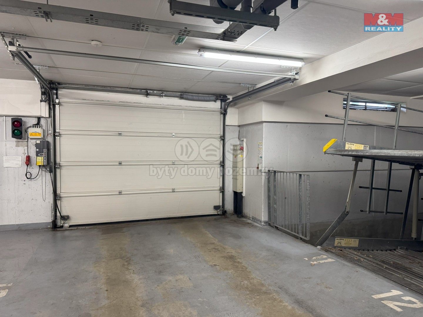 Prodej ostatní - Pod Nouzovem, Praha, 16 m²