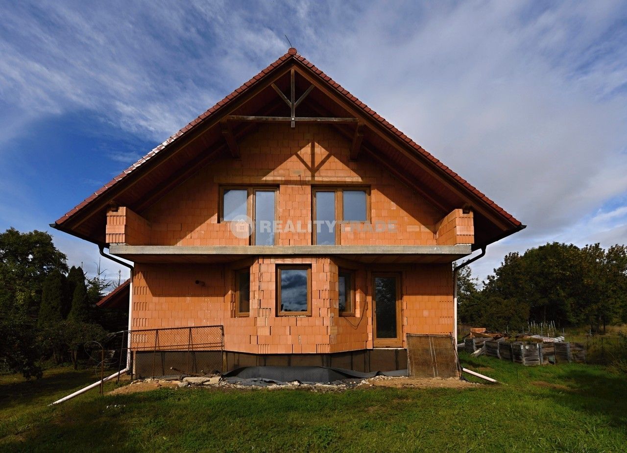 Rodinné domy, Hvožďany, Vodňany, 281 m²