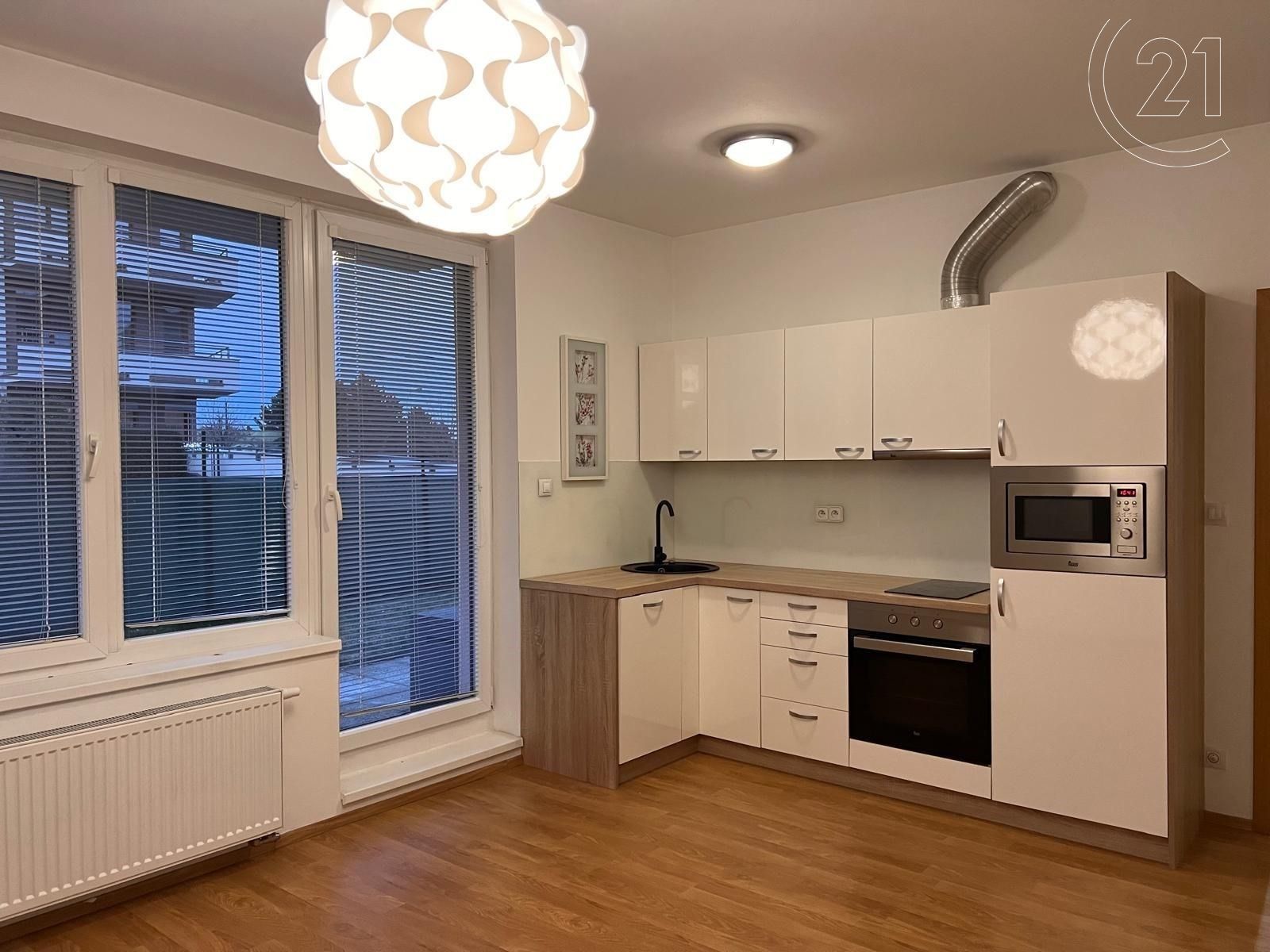 2+kk, Kramperova, Praha, 44 m²