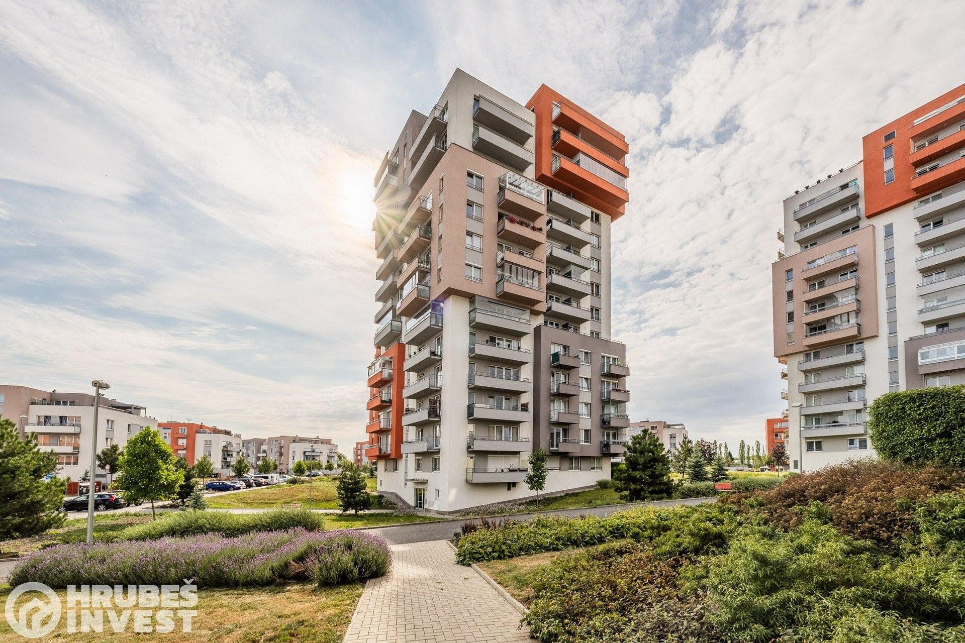 3+kk, Hlučkova, Praha, 74 m²