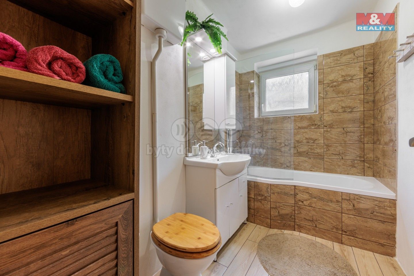 5+1, Poštovní, Horní Slavkov, 97 m²