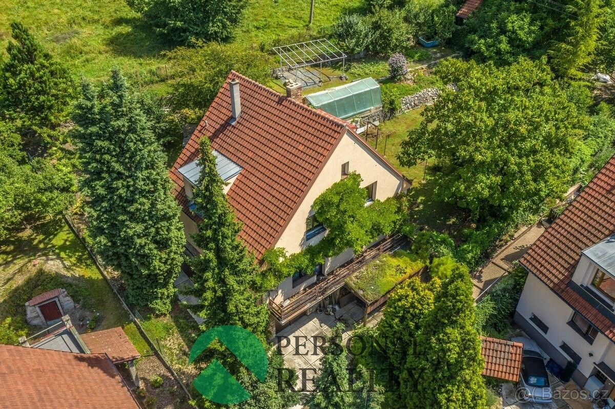 Prodej dům - Všetaty, 277 16, 1 328 m²