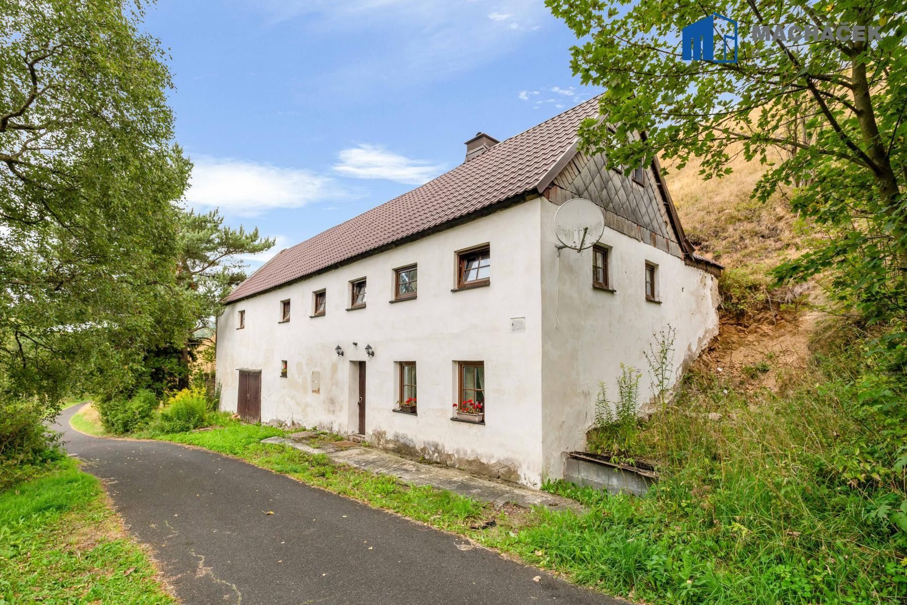 Rodinné domy, Moldava, 182 m²