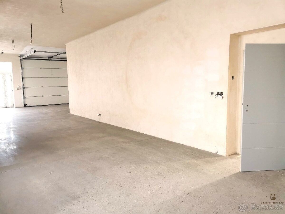 Pronájem sklad - Králův Dvůr u Berouna, 267 01, 80 m²