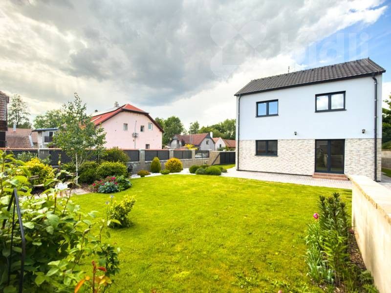 Rodinné domy, Lstiboř, Klučov, 135 m²