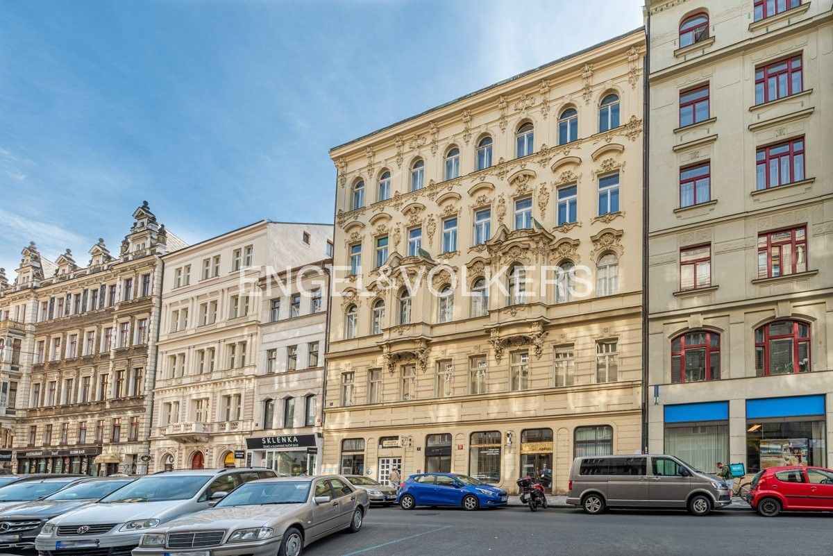 Pronájem kancelář - Jungmannova, Praha, 120 m²