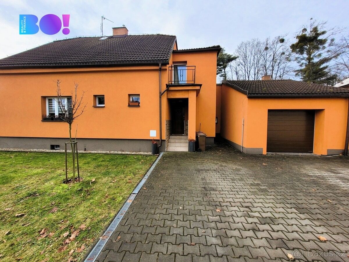 Rodinné domy, Karviná, 733 01