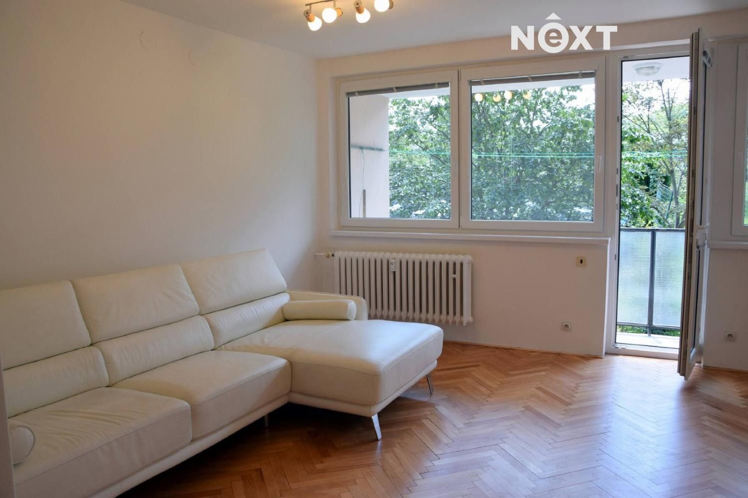 Pronájem byt 3+kk - Nad stanicí, Praha, 76 m²