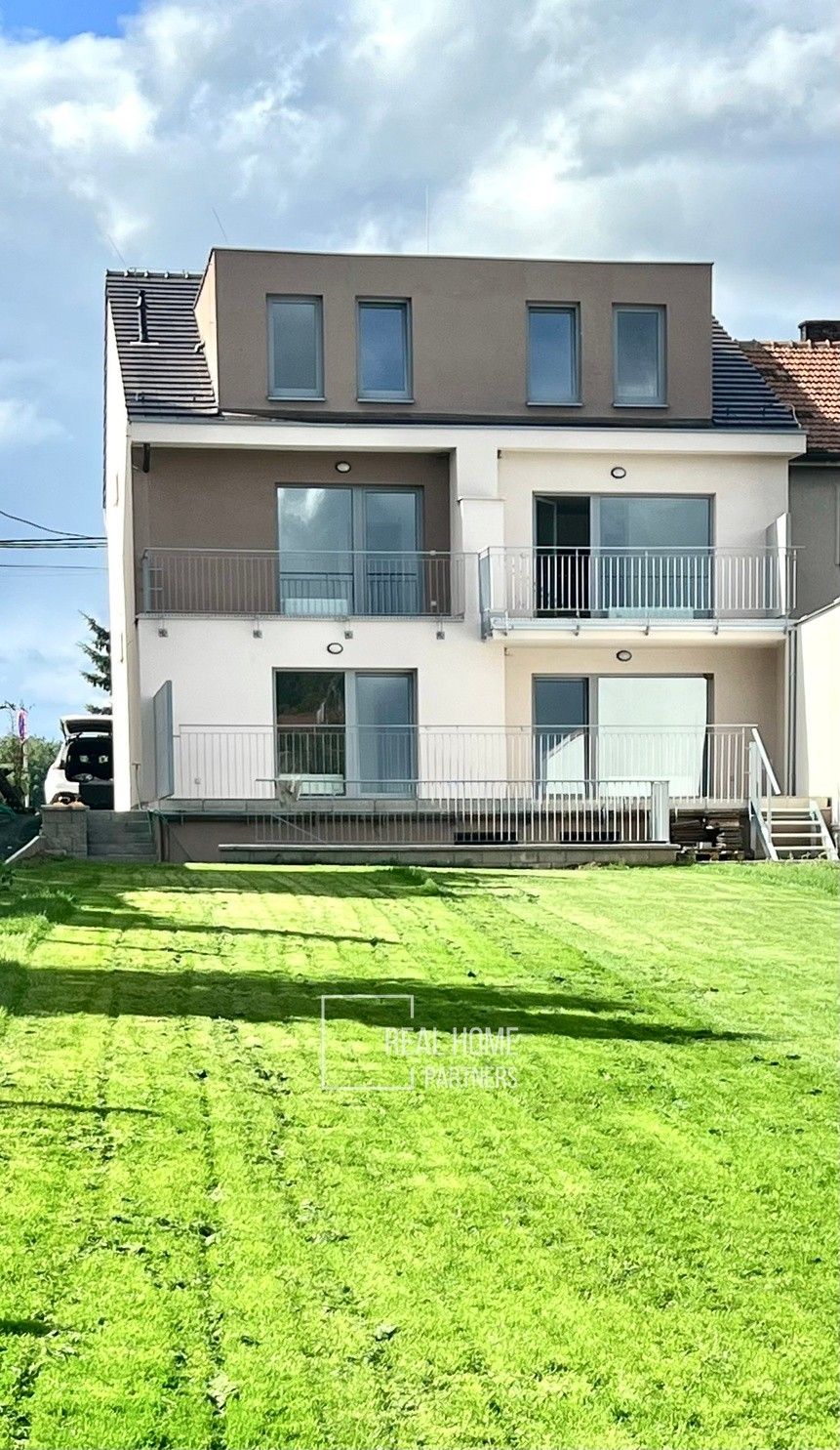 4+kk, Hostěnice, 130 m²