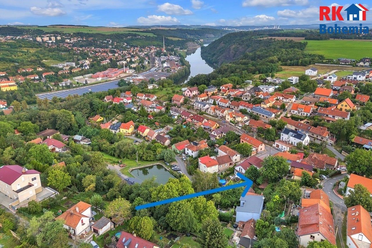 Prodej pozemek pro bydlení - Spojovací, Větrušice, 237 m²