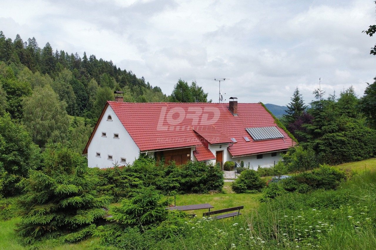 Prodej chalupa - Chlívce, Stárkov, 400 m²