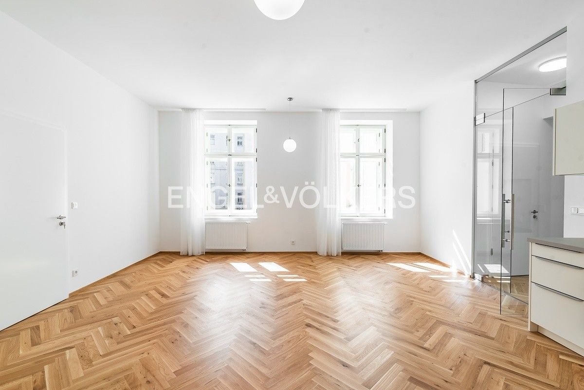 3+kk, Růžová, Praha, 91 m²