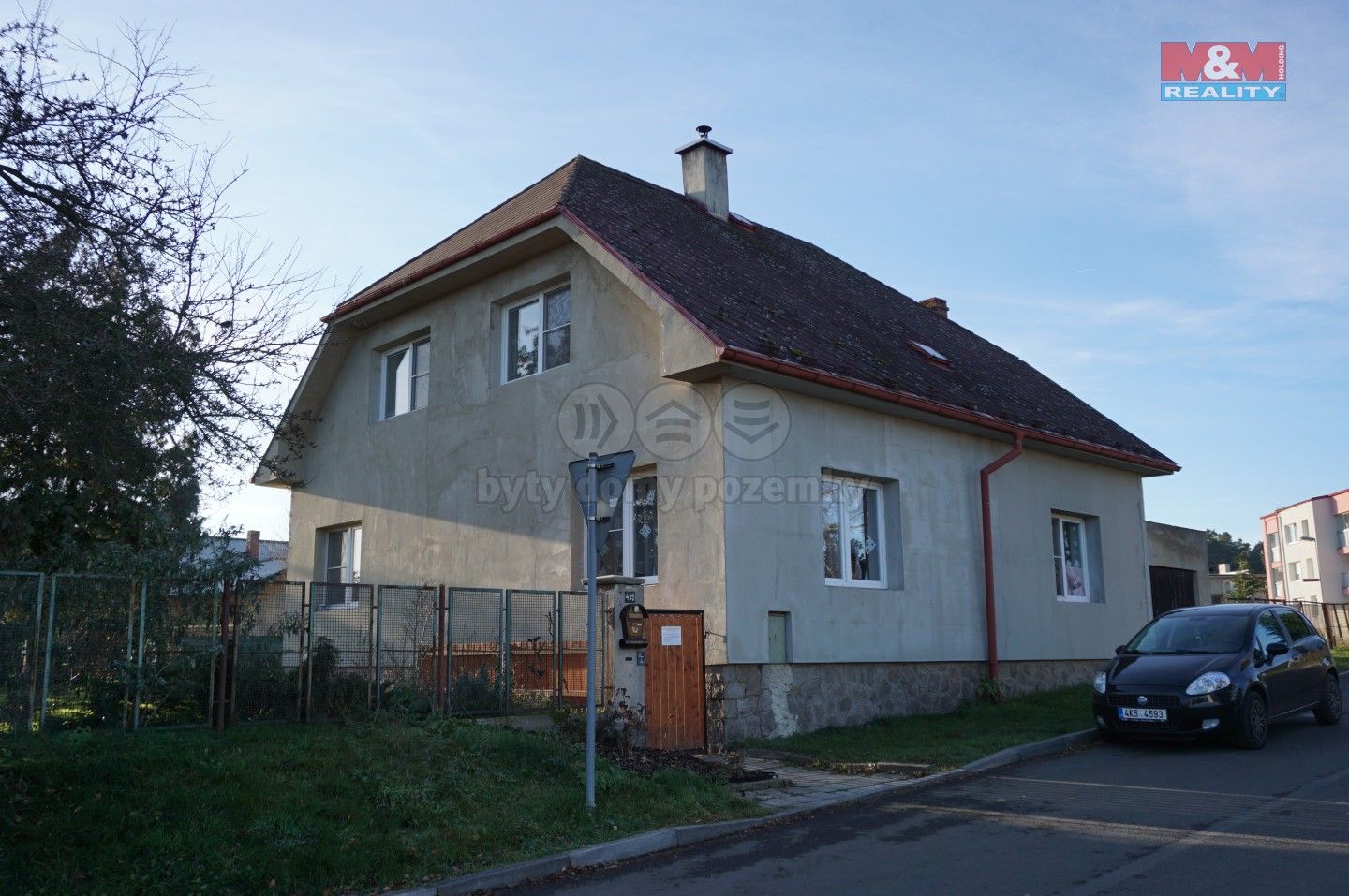 Rodinné domy, Karlovarská, Vroutek, 240 m²