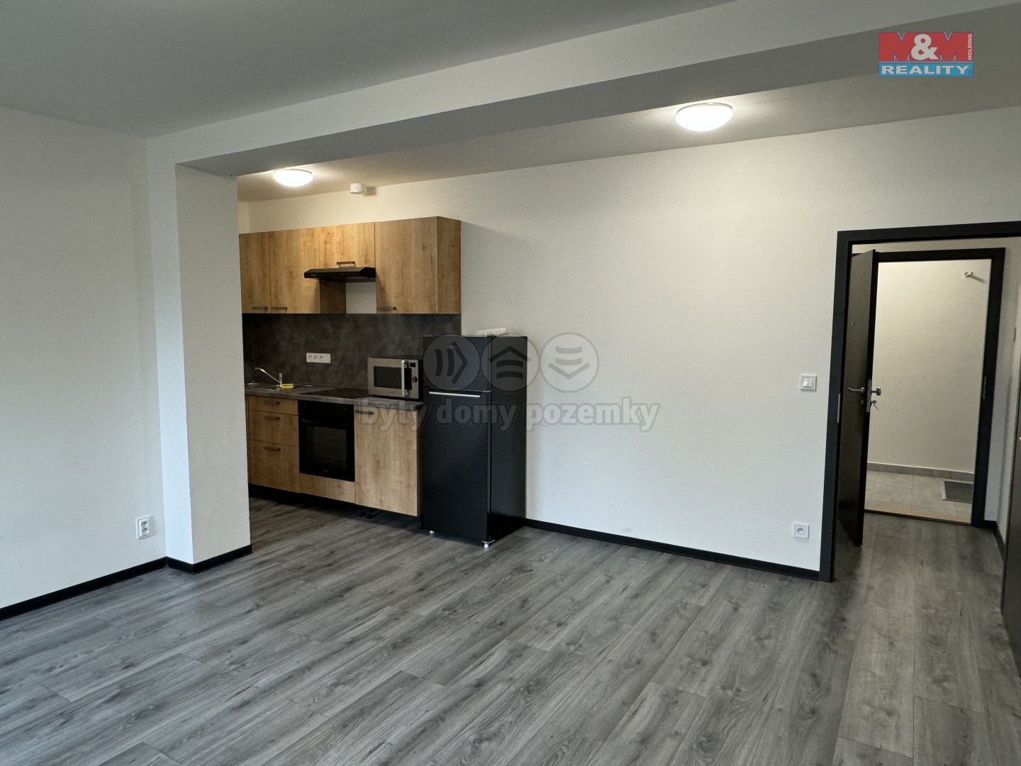 Pronájem byt 1+kk - Orlická, Hradec Králové, 34 m²