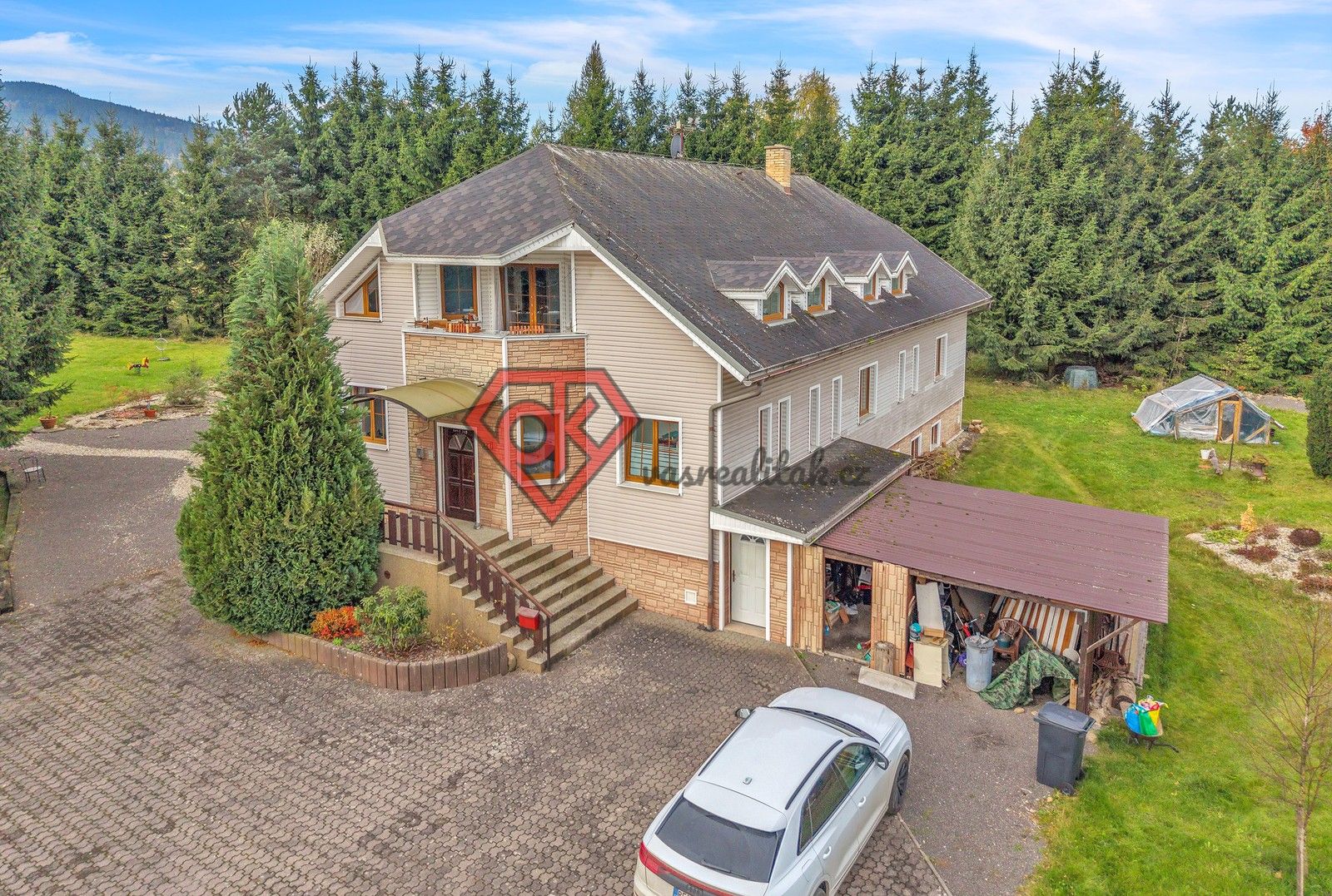 Ubytovací zařízení, Lichkov, 737 m²