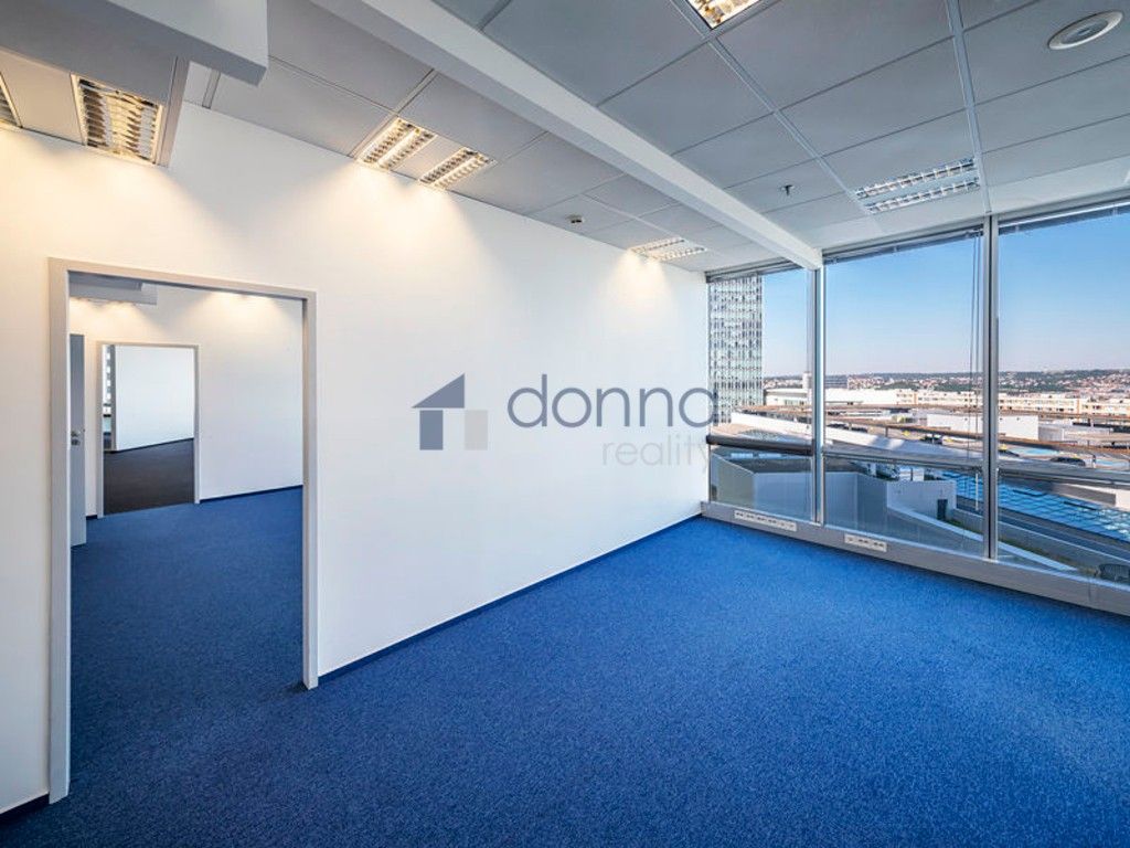 Pronájem kancelář - Na strži, Praha, 93 m²