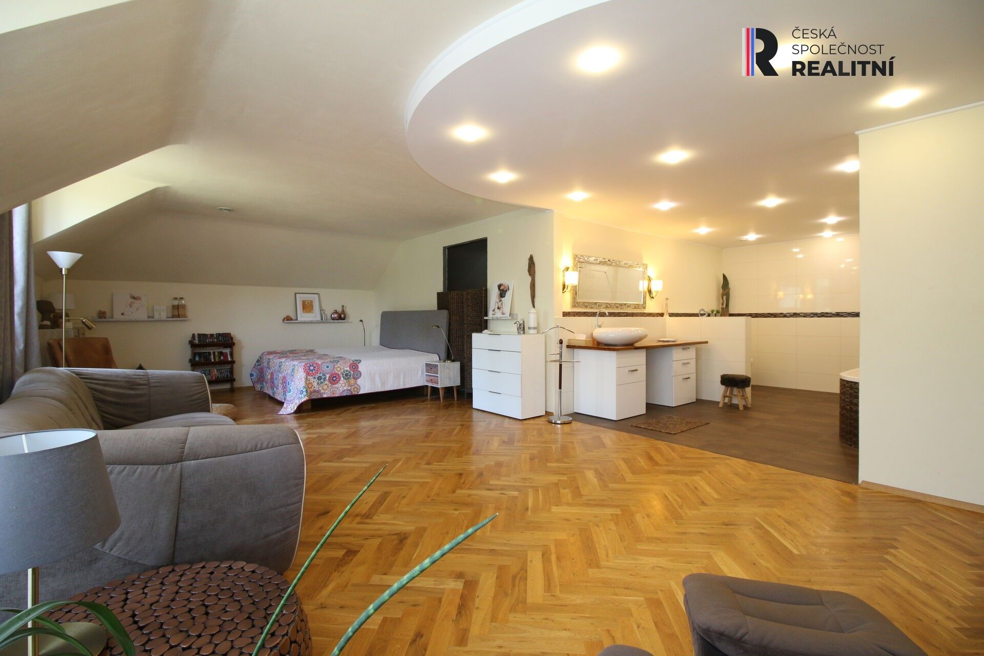 Prodej rodinný dům - Lednická, Hlohovec, 705 m²