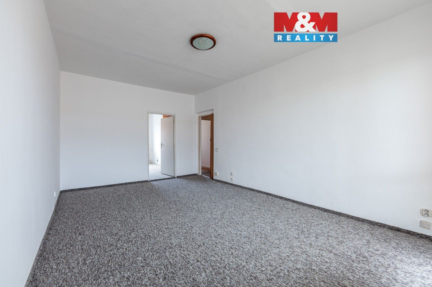 2+1, Vítězná, Chodov, 54 m²