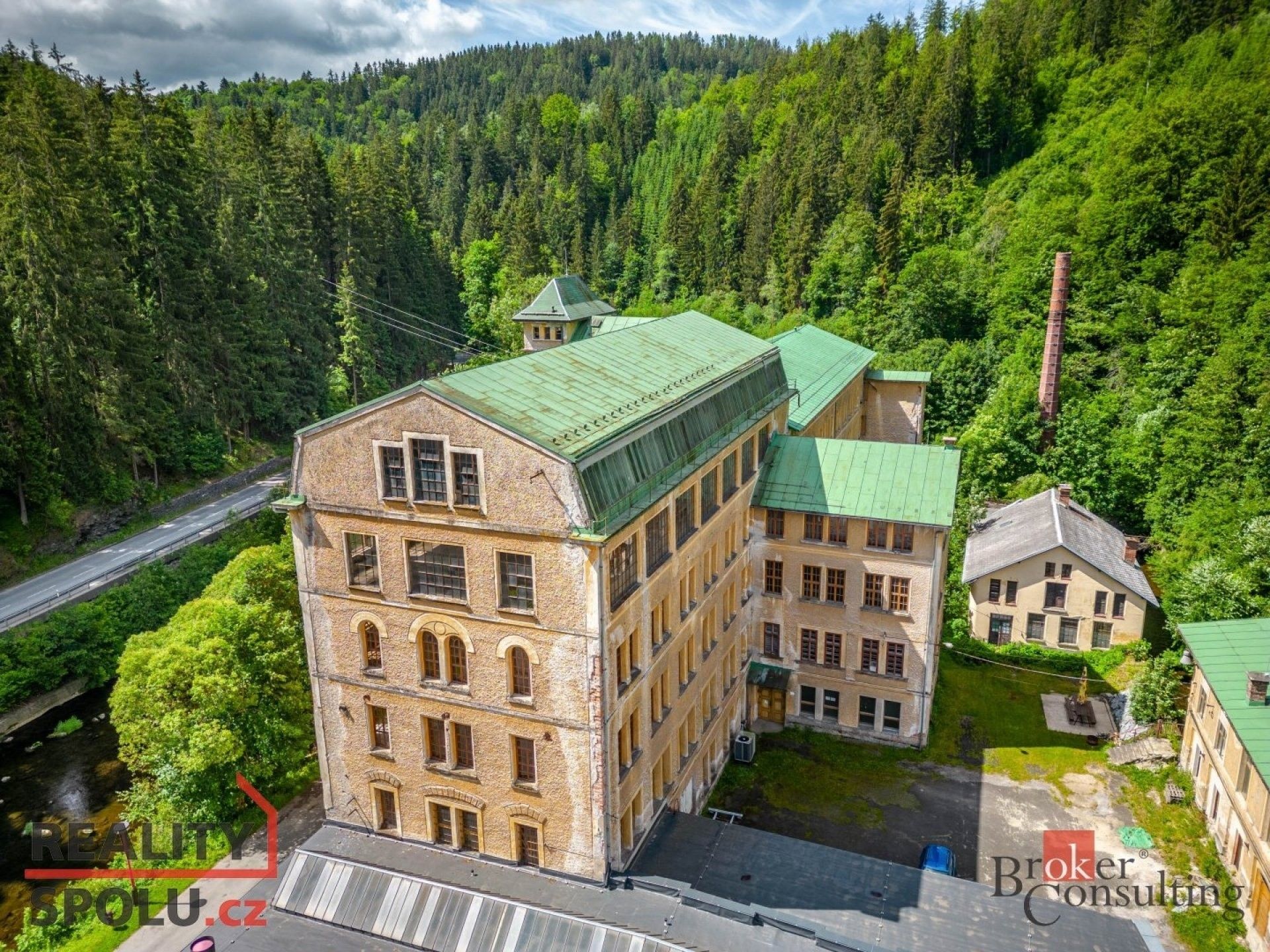 Výrobní prostory, Buřany, Jablonec nad Jizerou, 2 696 m²