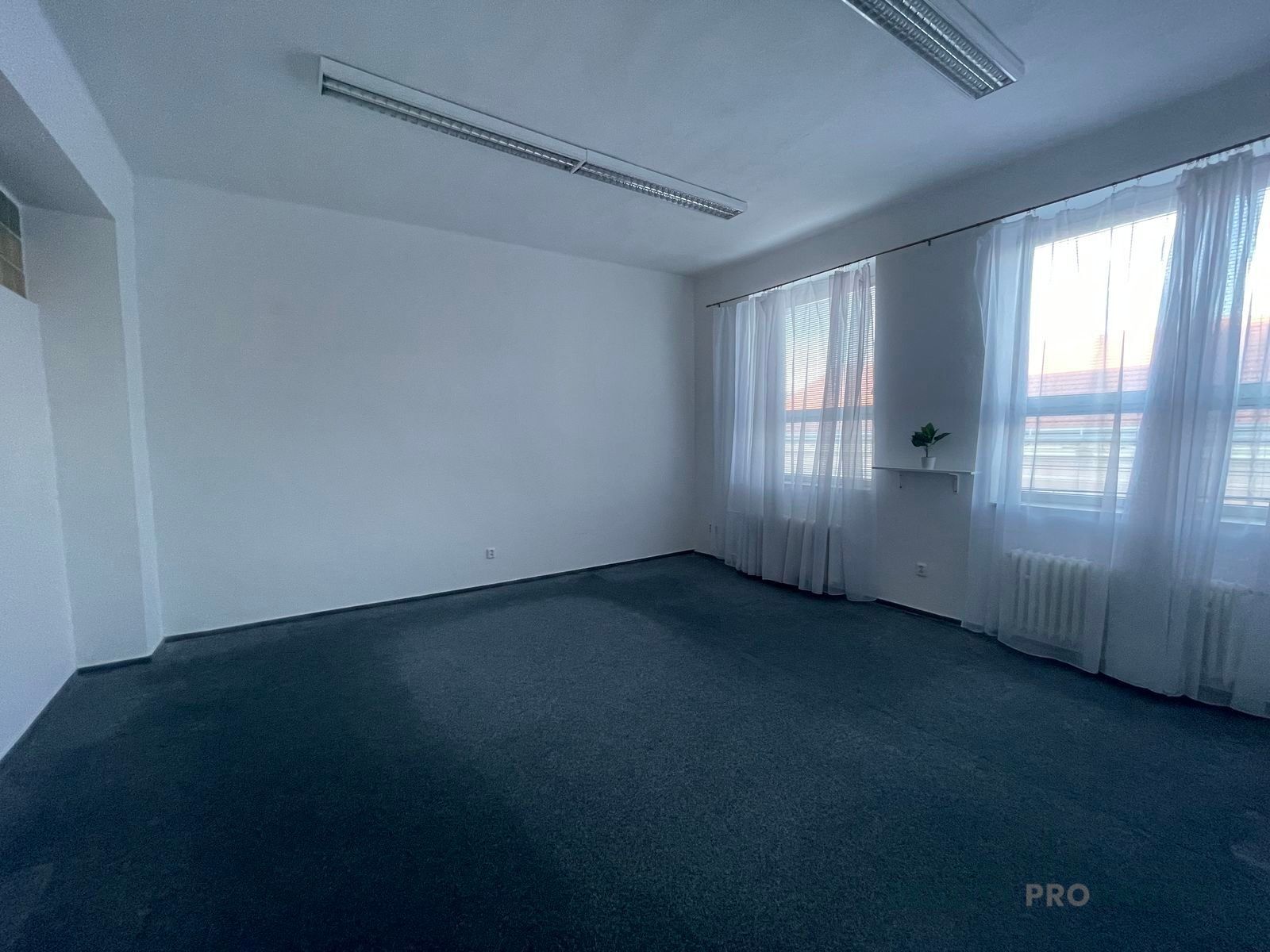 Pronájem kancelář - Chlumova, Jihlava, 32 m²