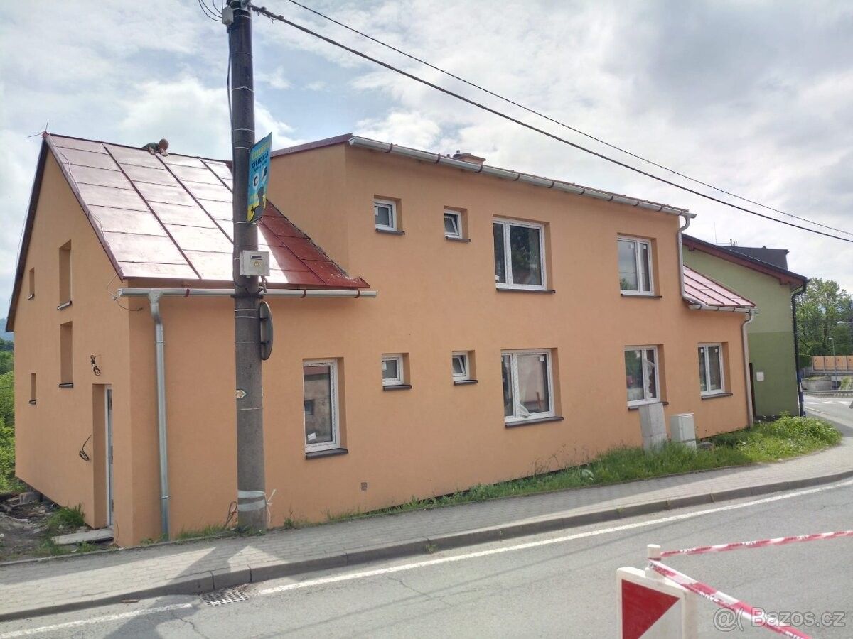 Pronájem byt 4+1 - Bystřice nad Olší, 739 95, 110 m²