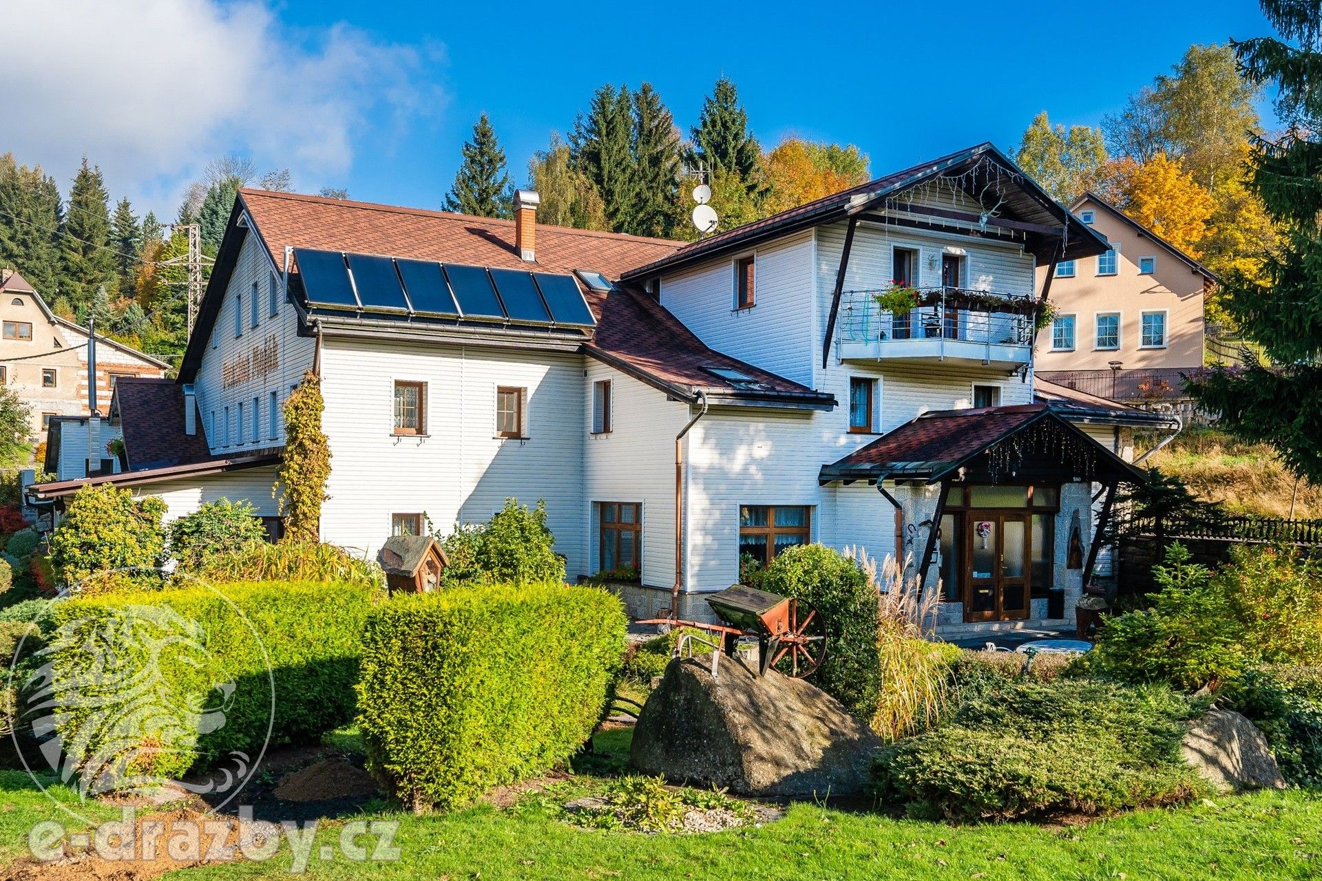 Prodej ubytovací zařízení - Nová Ves nad Nisou, 975 m²