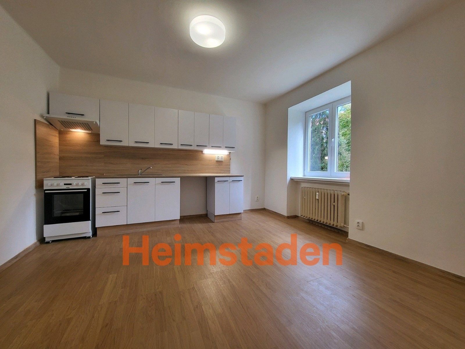 Pronájem byt 2+kk - Jana Wericha, Havířov, 33 m²