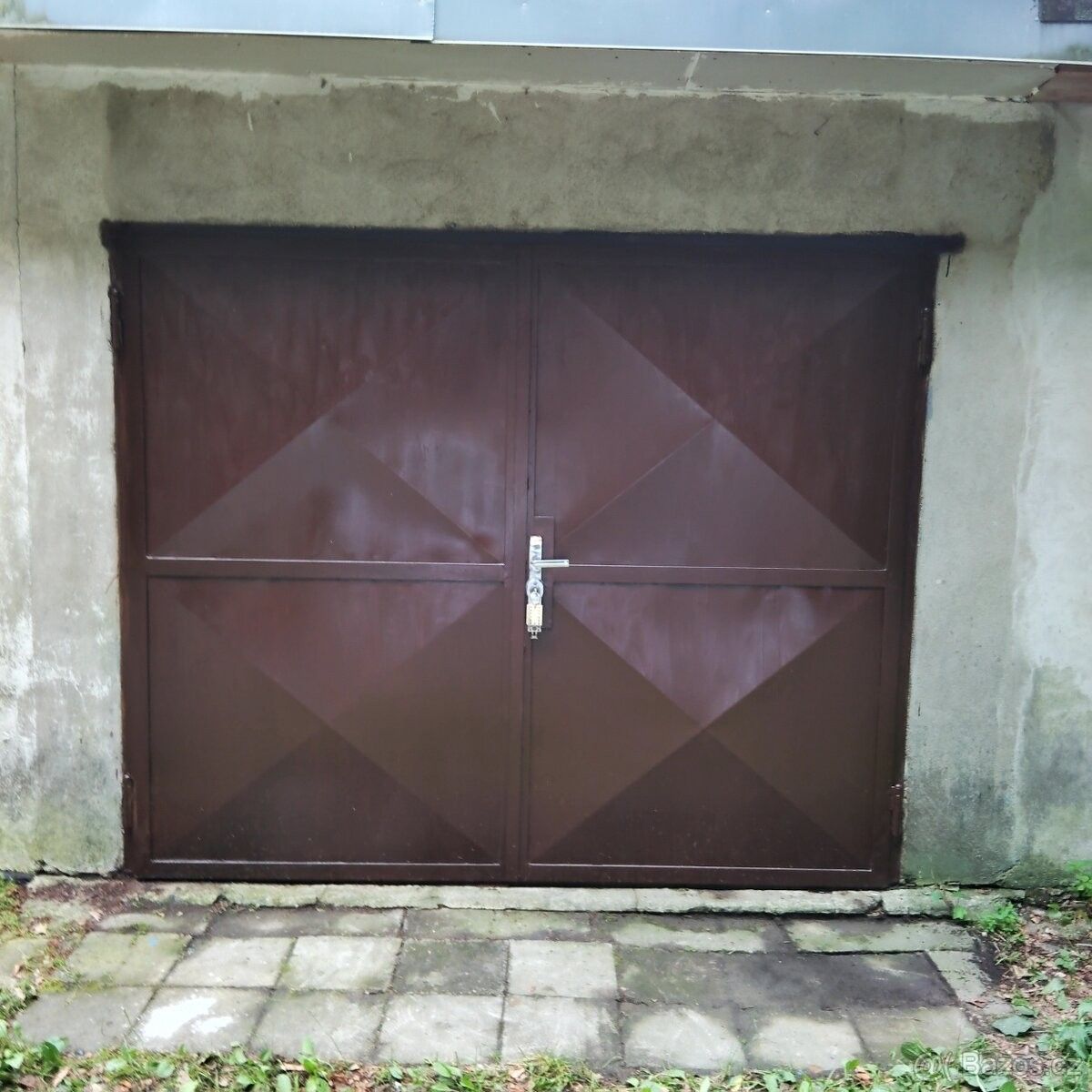 Garáže, Liberec, 460 05