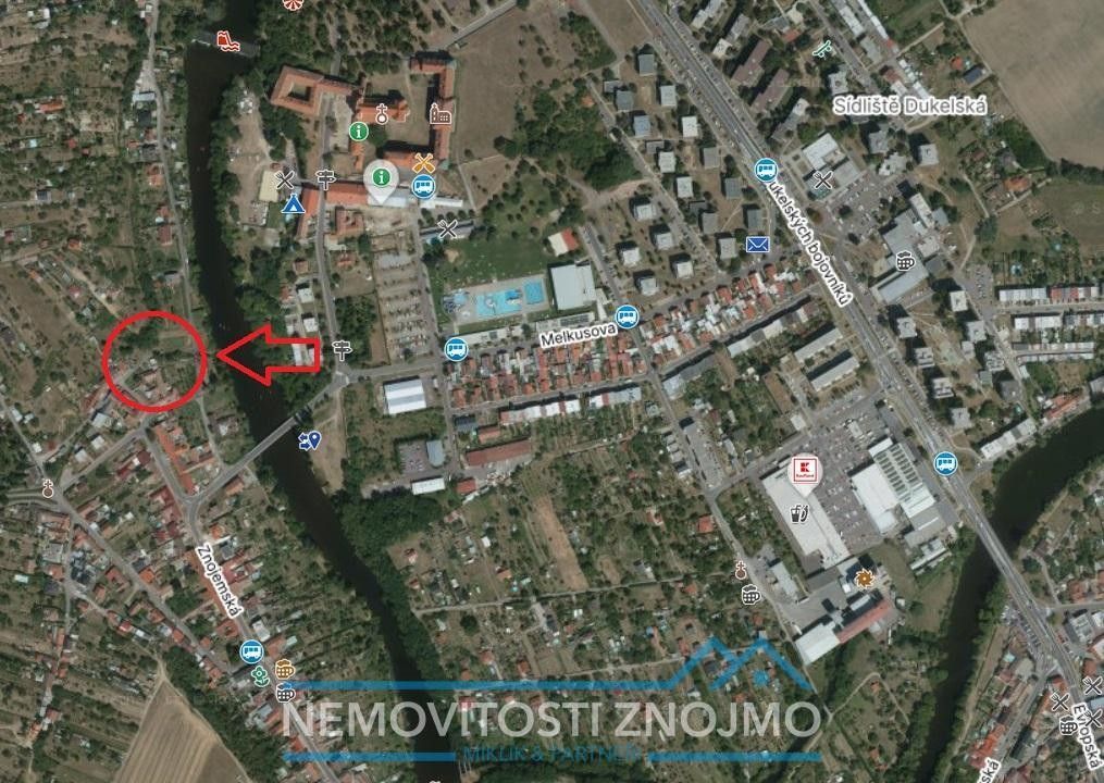 Garáže, Znojmo, 671 81