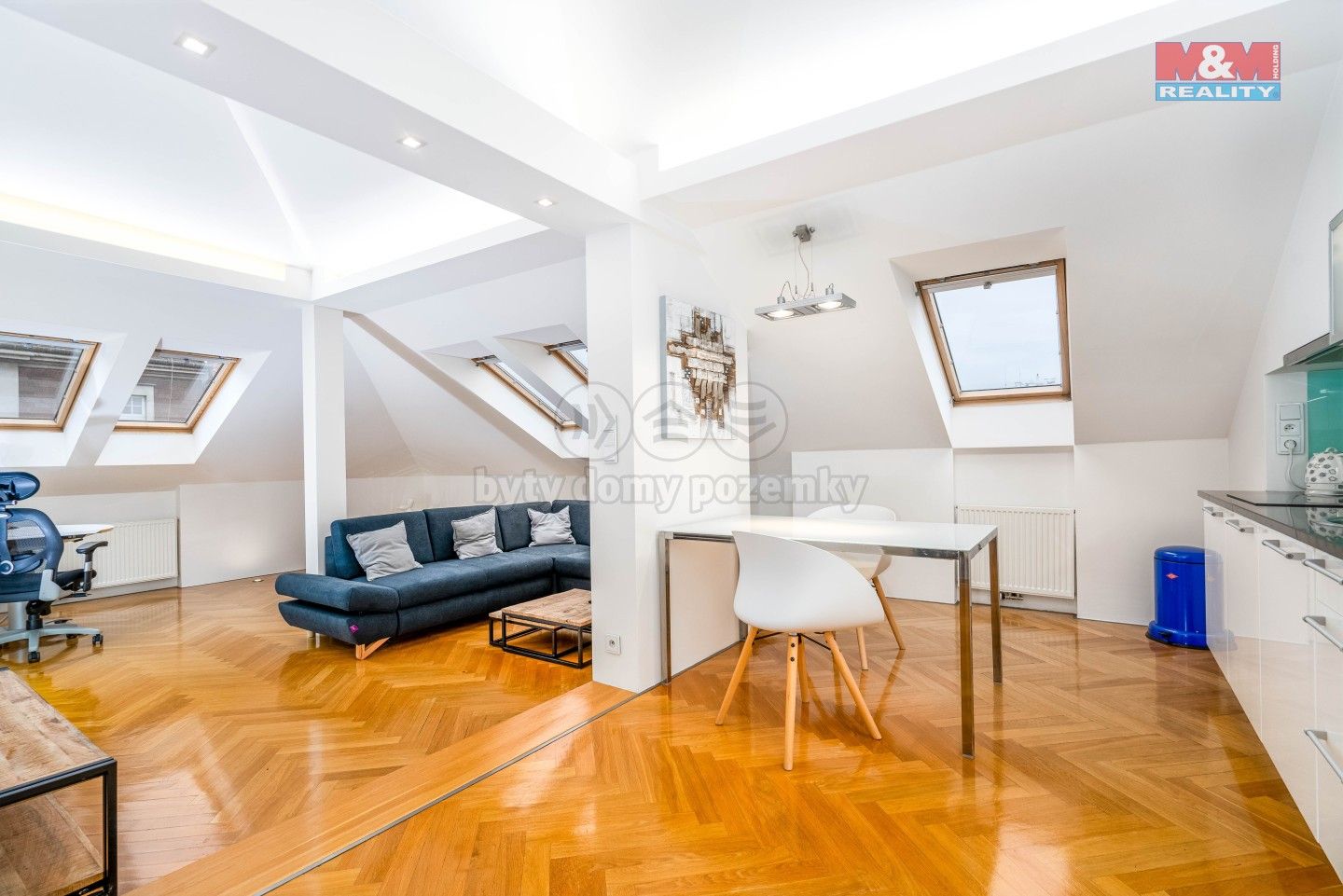 2+kk, Na Celné, Praha, 92 m²