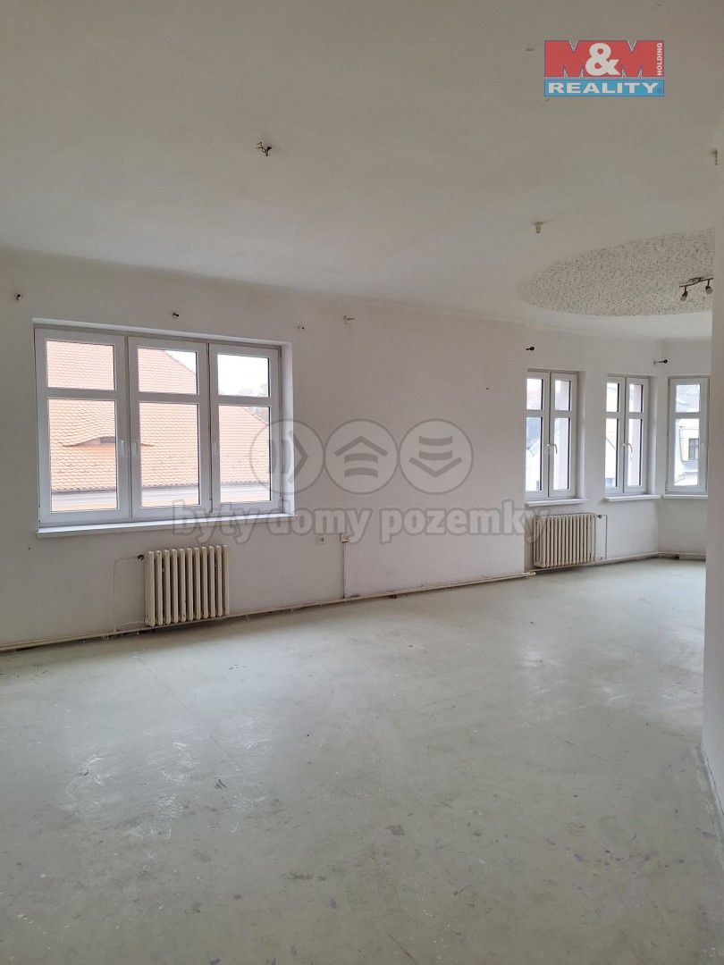 Pronájem byt 3+1 - náměstí Míru, Litvínov, 95 m²