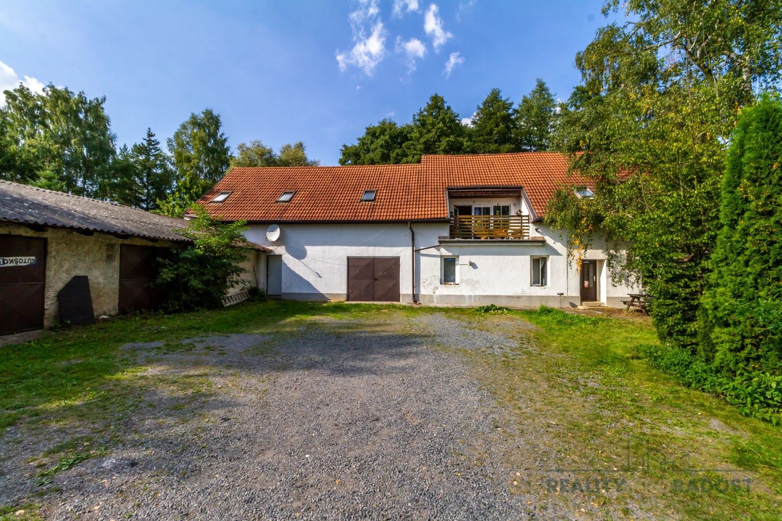 Rodinné domy, Okružní, Stochov, 819 m²