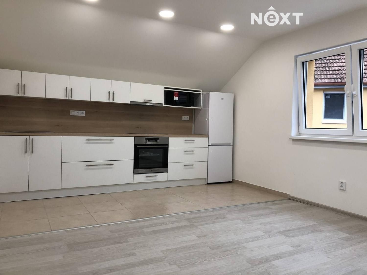 Pronájem byt 1+1 - Vítězslava Nováka, Znojmo, 34 m²