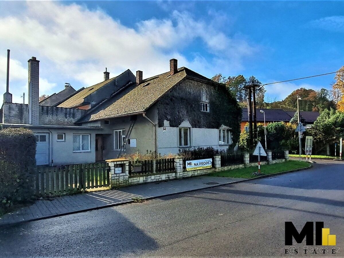 Rodinné domy, Lhotka, 751 24